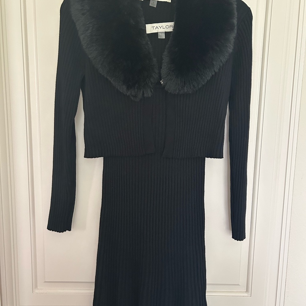 Taylor Black Ribbed Knit Dress w/Faux Fur Knit Jacket-Sz S